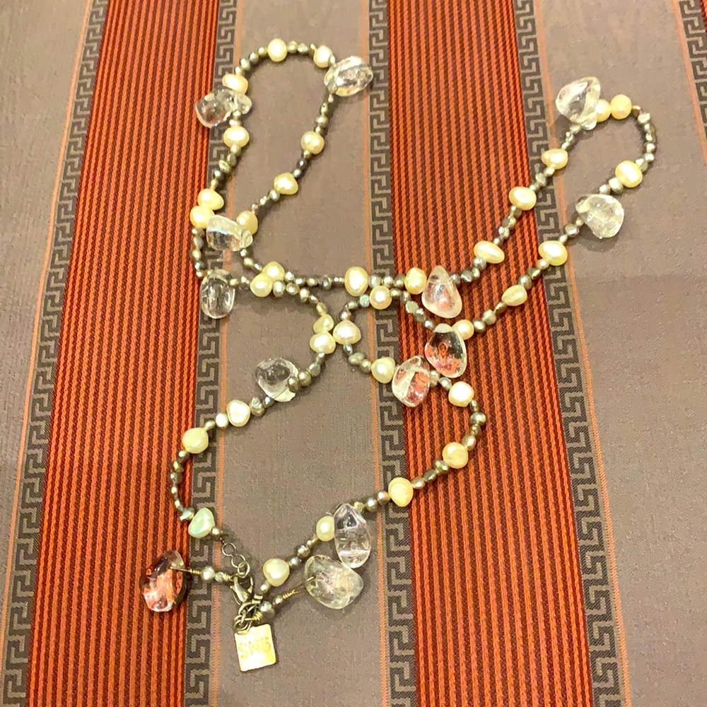 SNO Sweden pearls and crystals necklace